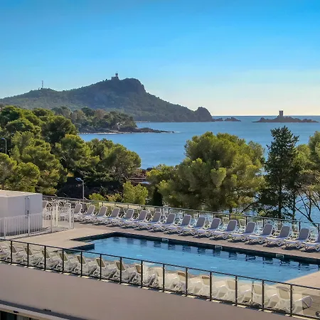 Sowell Family Riviera Szálloda 4*