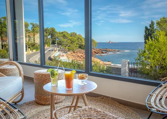 Sowell Family Riviera 호텔 Saint-Raphaël