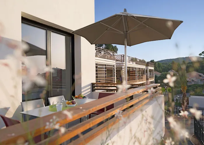 Sowell Family Riviera Saint-Raphaël