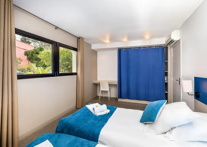 Sowell Family Riviera 4*