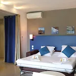 Hotel Sowell Family Riviera