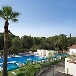 Sowell Family Riviera Hotel