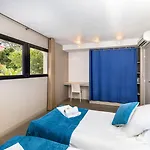 Sowell Family Riviera 4*