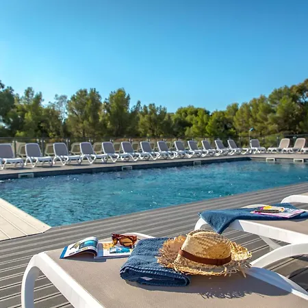 Sowell Family Riviera 4* Saint-Raphaël