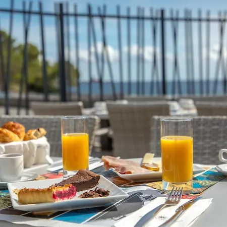 Hotel Sowell Family Riviera Saint-Raphaël