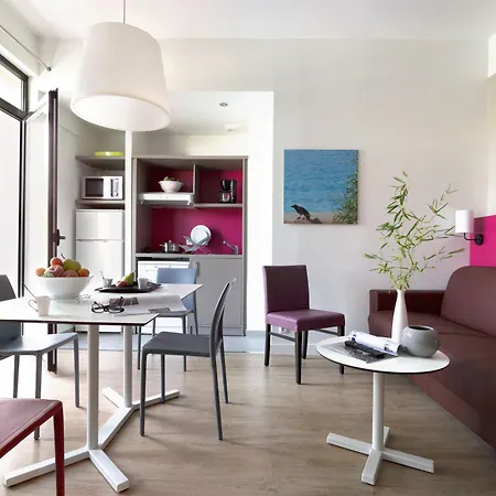 Sowell Family Riviera 4* Saint-Raphaël