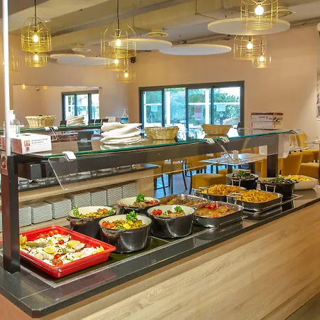 Отель Sowell Family Riviera