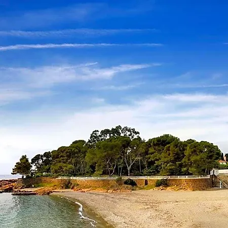 Sowell Family Riviera Hotel 4*