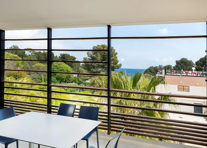 Sowell Family Riviera 4*