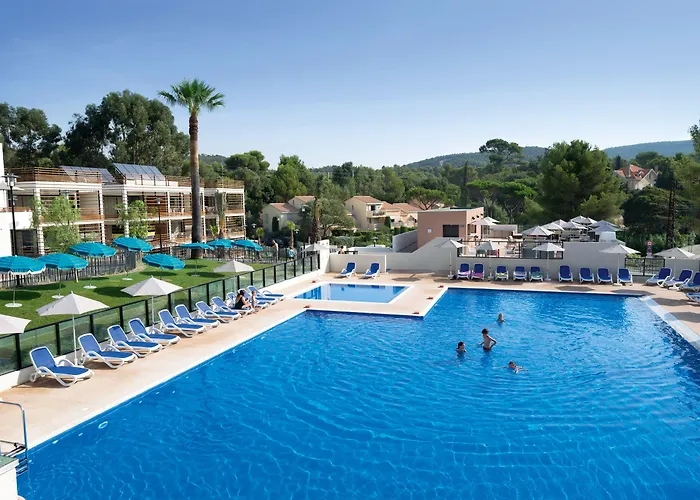 Sowell Family Riviera Hotel 4*